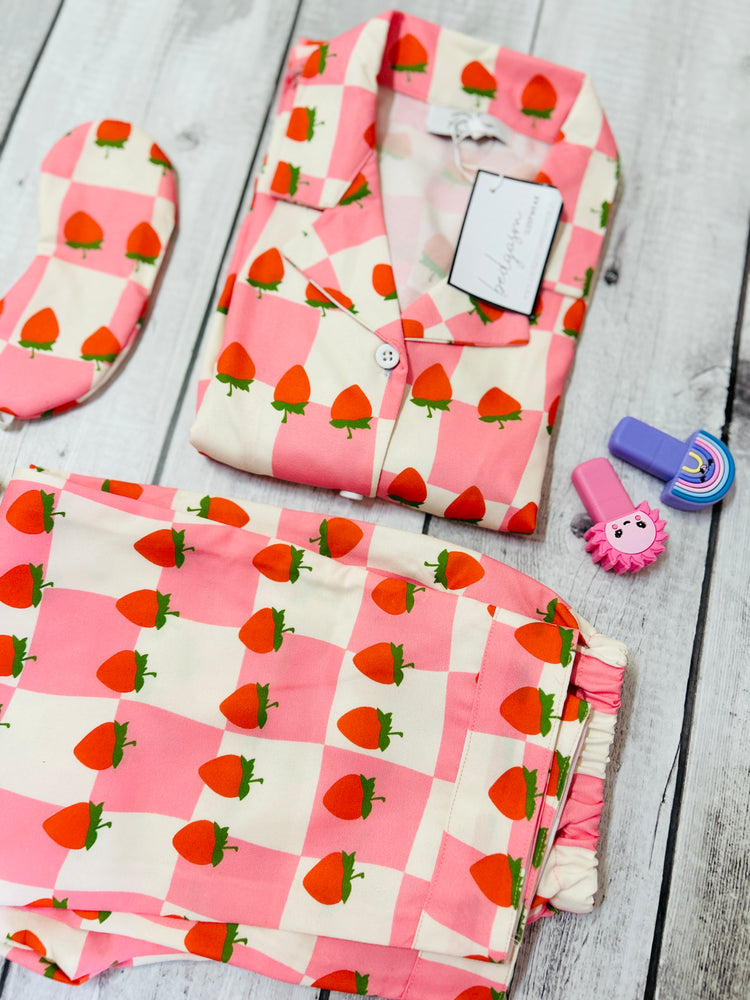 Load image into Gallery viewer, Strawberry - Pajama set Nightwear Set