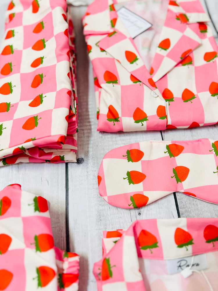 Load image into Gallery viewer, Strawberry - Pajama set Nightwear Set
