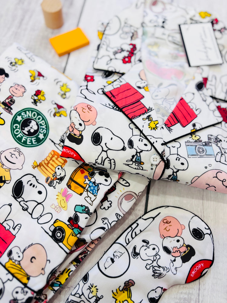 Load image into Gallery viewer, Snoopy’s World Couple Nightwear Set