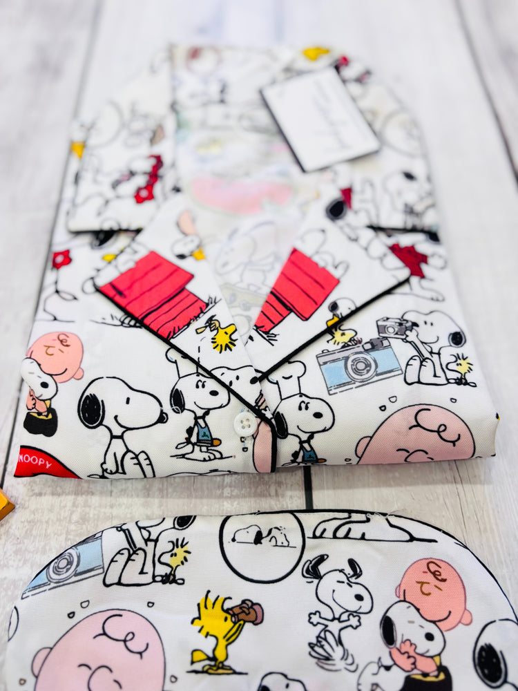 Load image into Gallery viewer, Snoopy’s World Couple Nightwear Set