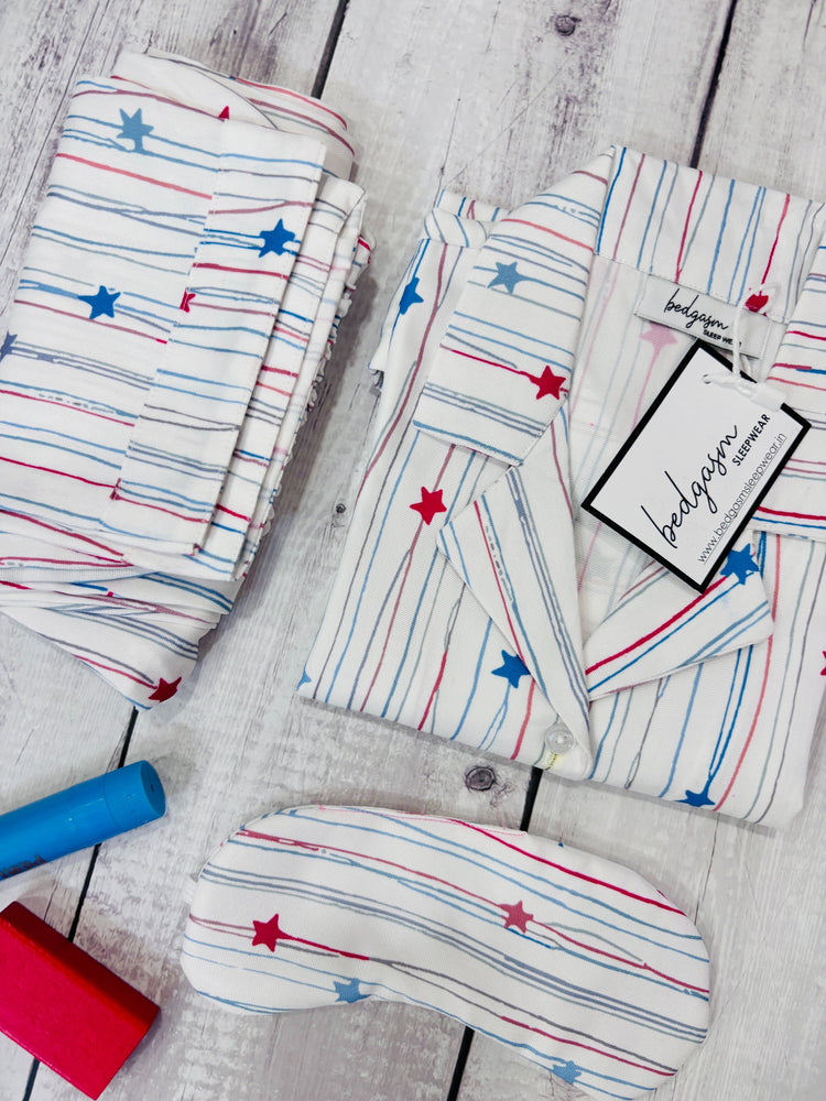 Load image into Gallery viewer, String of Stars Kids Nightwear Set