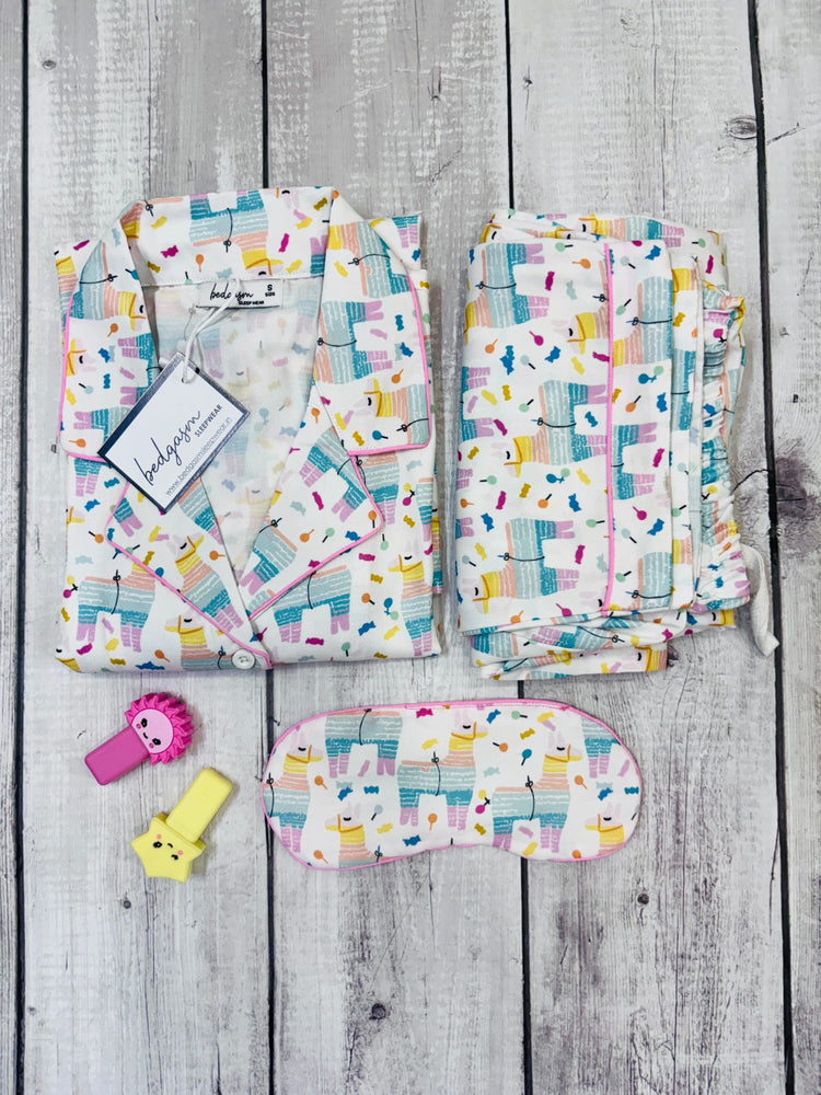 Load image into Gallery viewer, Fuzzy Llama - Pajama Set Nightwear Set