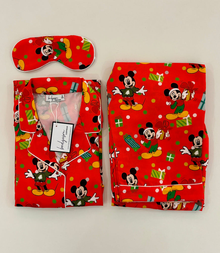 Load image into Gallery viewer, Jolly Mickey Magic Nightwear Set