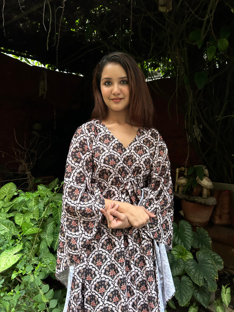 Load image into Gallery viewer, Anemone kaftan gown