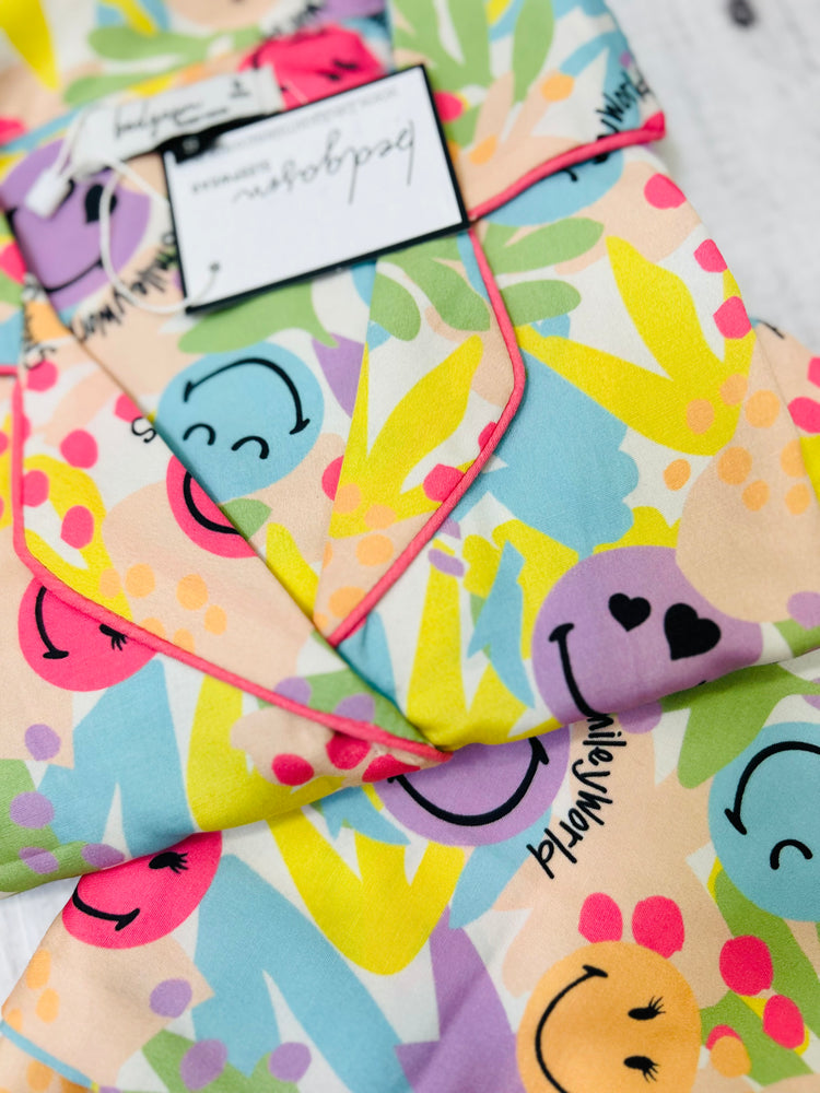 Load image into Gallery viewer, Smiley World Kids Nightwear Set