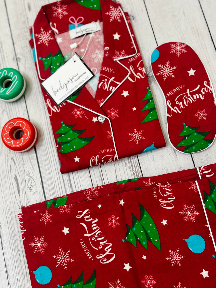 Load image into Gallery viewer, Merry Christmas Nightwear Set