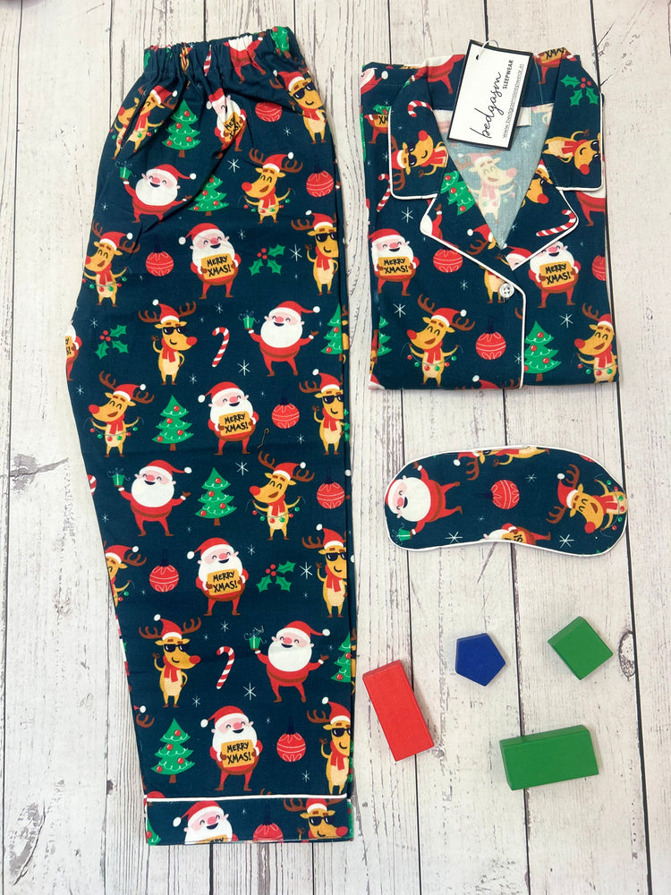 Load image into Gallery viewer, Dear Old Santa Nightwear Set