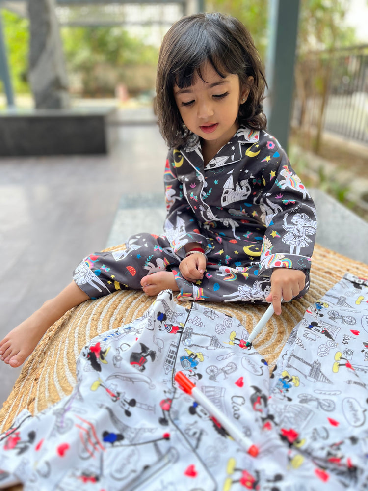 Load image into Gallery viewer, Unicorn Castle Kids Colour in Set