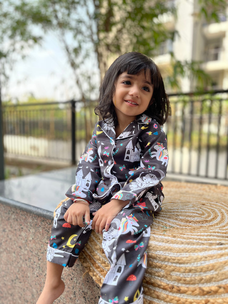 Load image into Gallery viewer, Unicorn Castle Kids Colour in Set