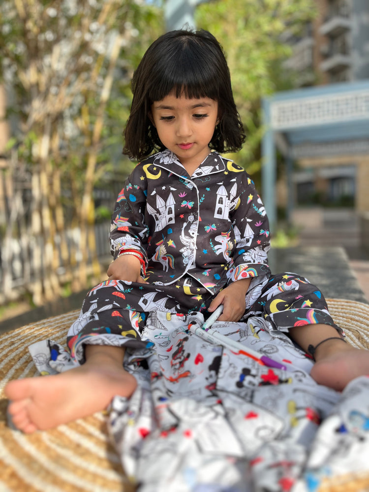 Load image into Gallery viewer, Unicorn Castle Kids Colour in Set