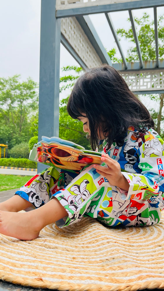 Load image into Gallery viewer, Mickey Kids Colour in Set