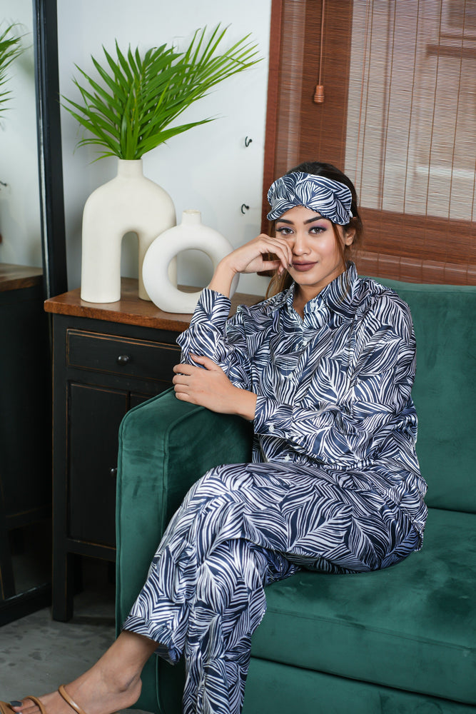 Load image into Gallery viewer, MAY FLOWER NIGHTWEAR SET