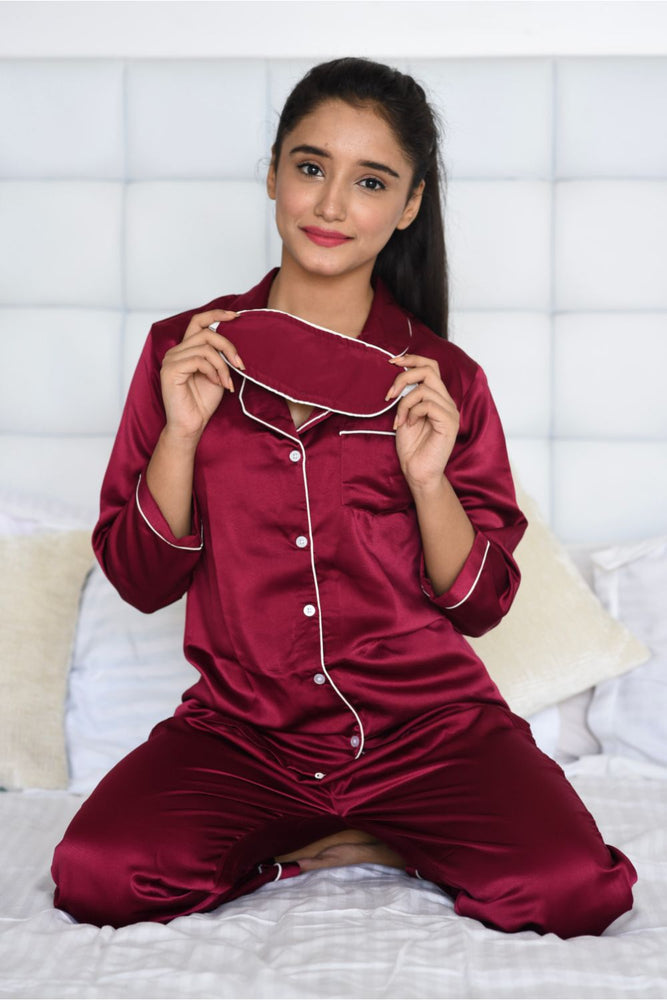 Load image into Gallery viewer, Maroon Notched Collar Satin Nightwear Set