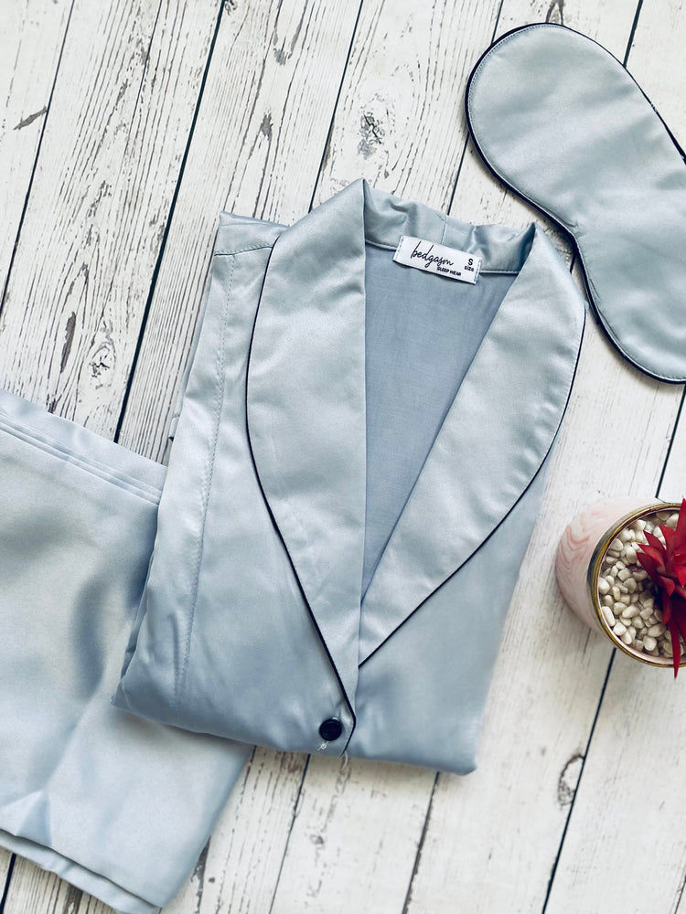 Load image into Gallery viewer, Chalk dust Satin Nightwear Set