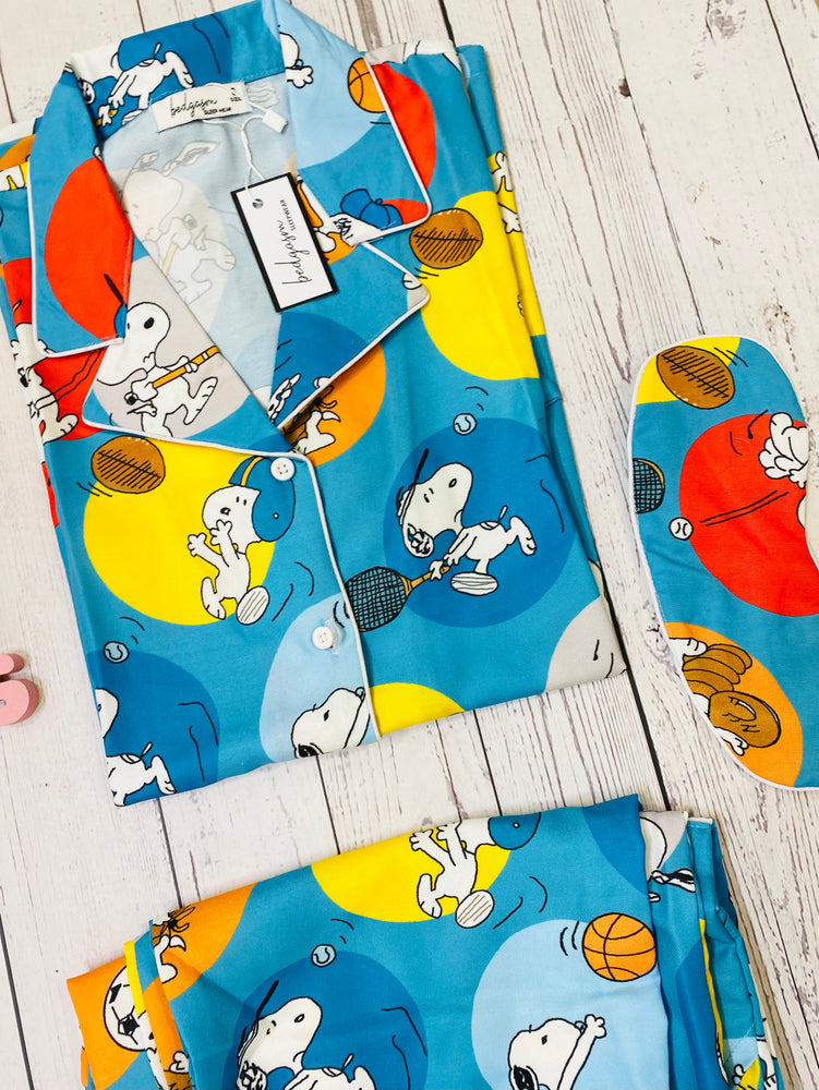Load image into Gallery viewer, Snoopy’s Day Out Nightwear Set