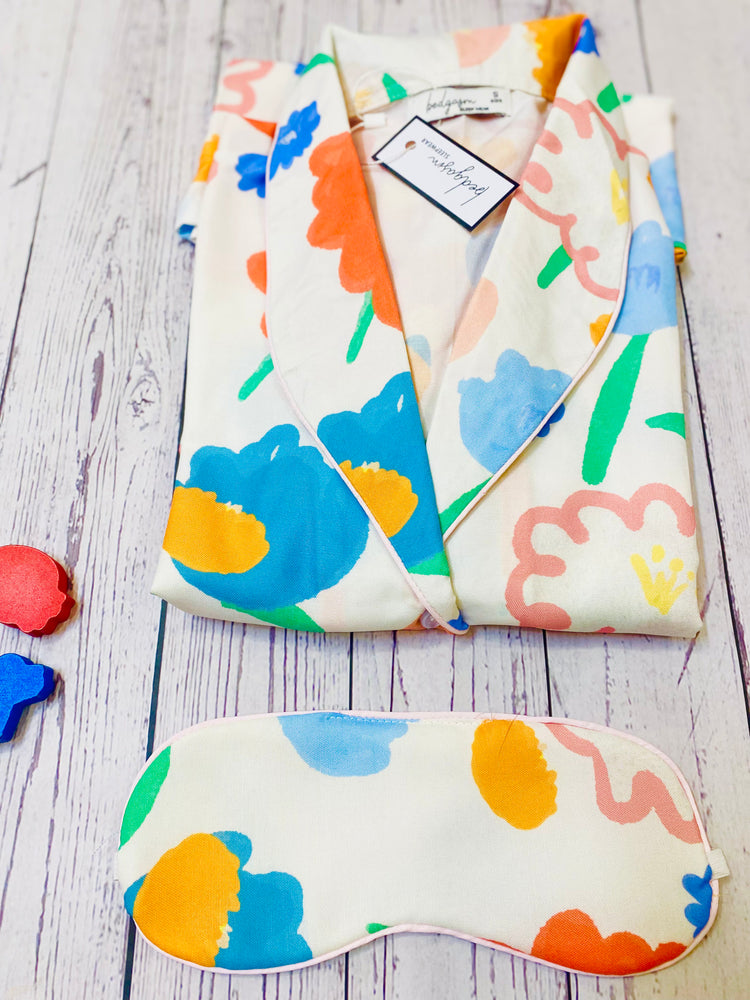 Load image into Gallery viewer, Life is a Flower Nightwear Set