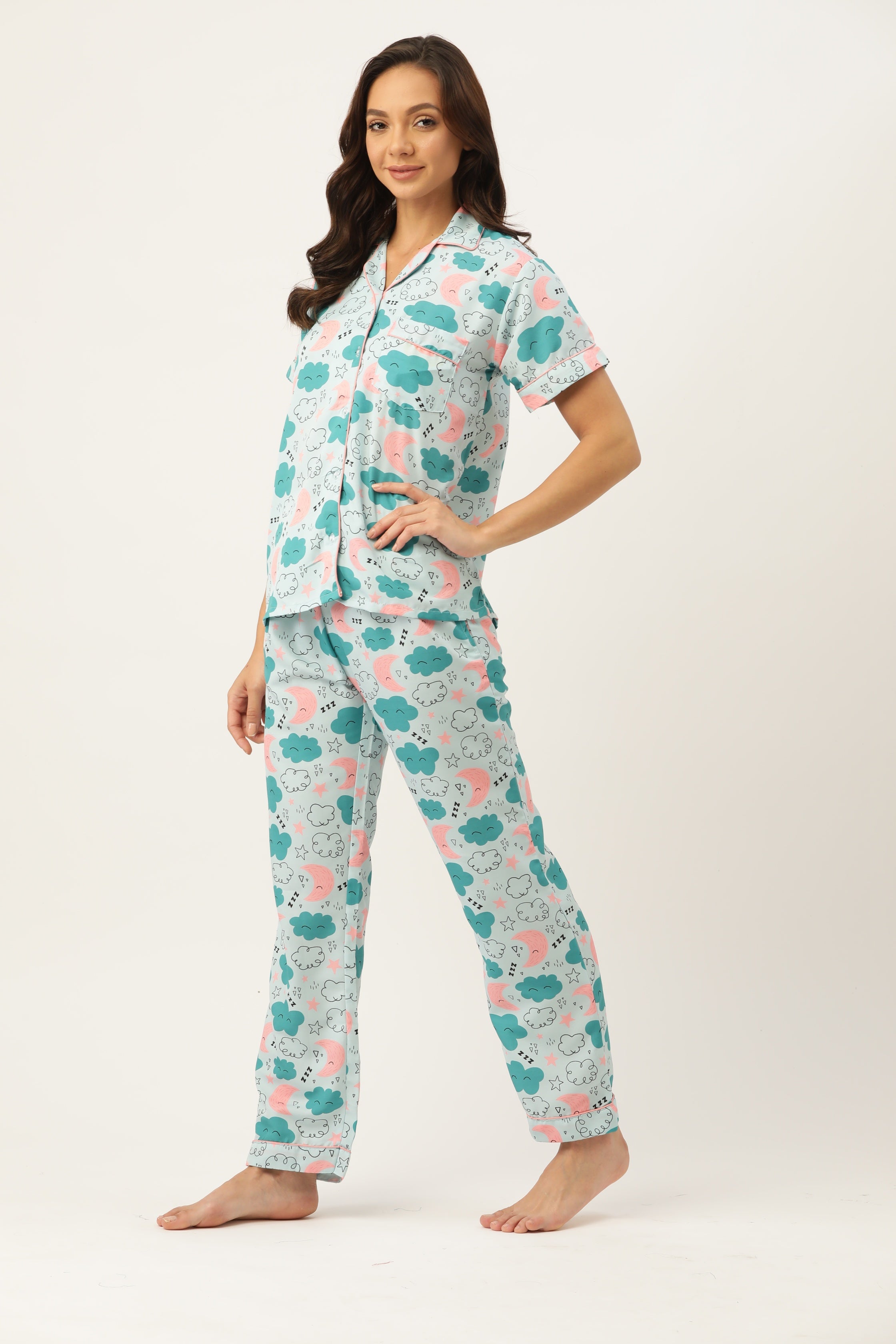 Dream World Women Nightwear Set
