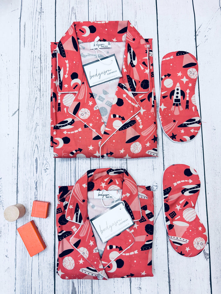 To the Moon Couple Nightwear Set