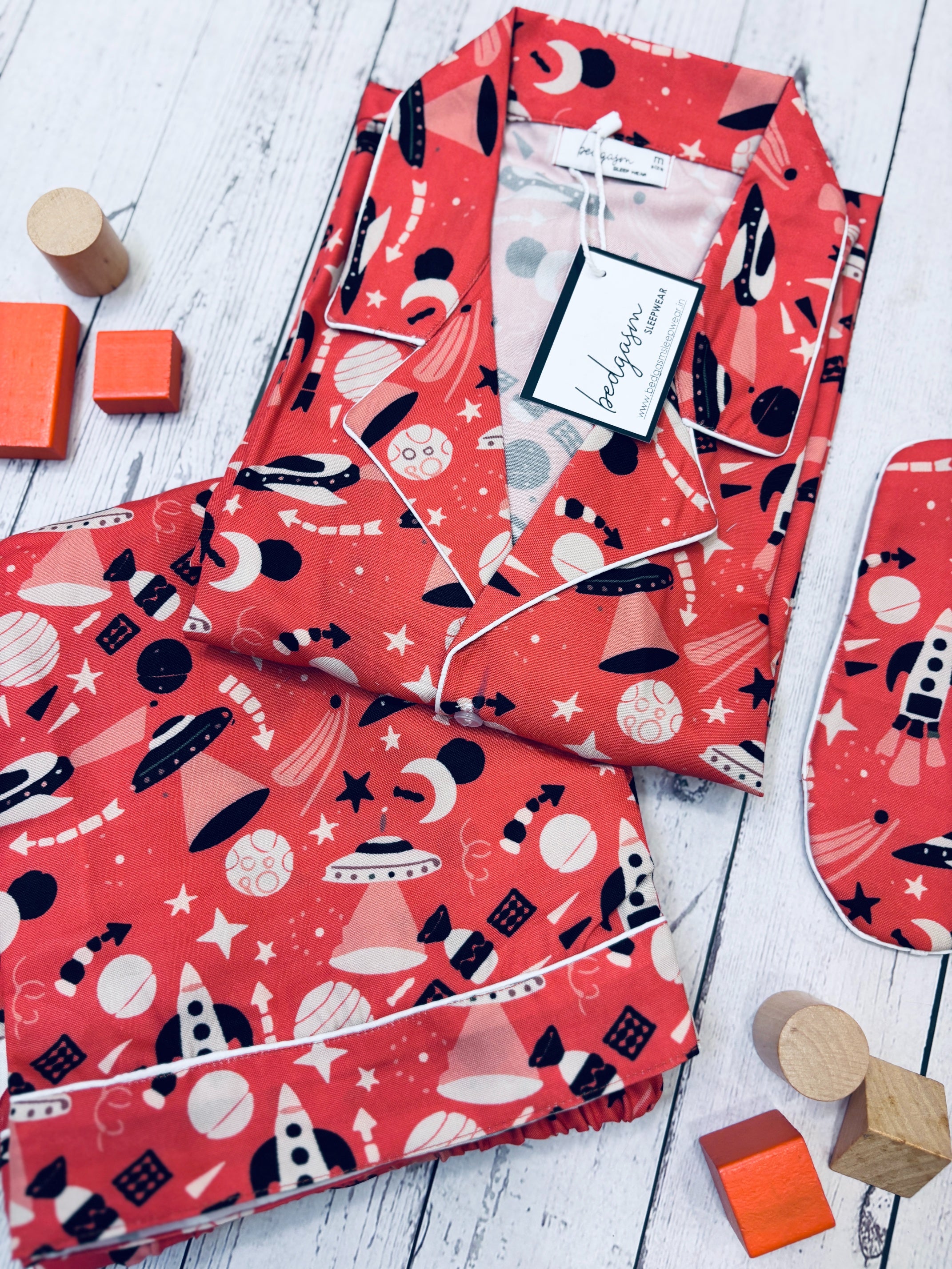 To the Moon Nightwear Set