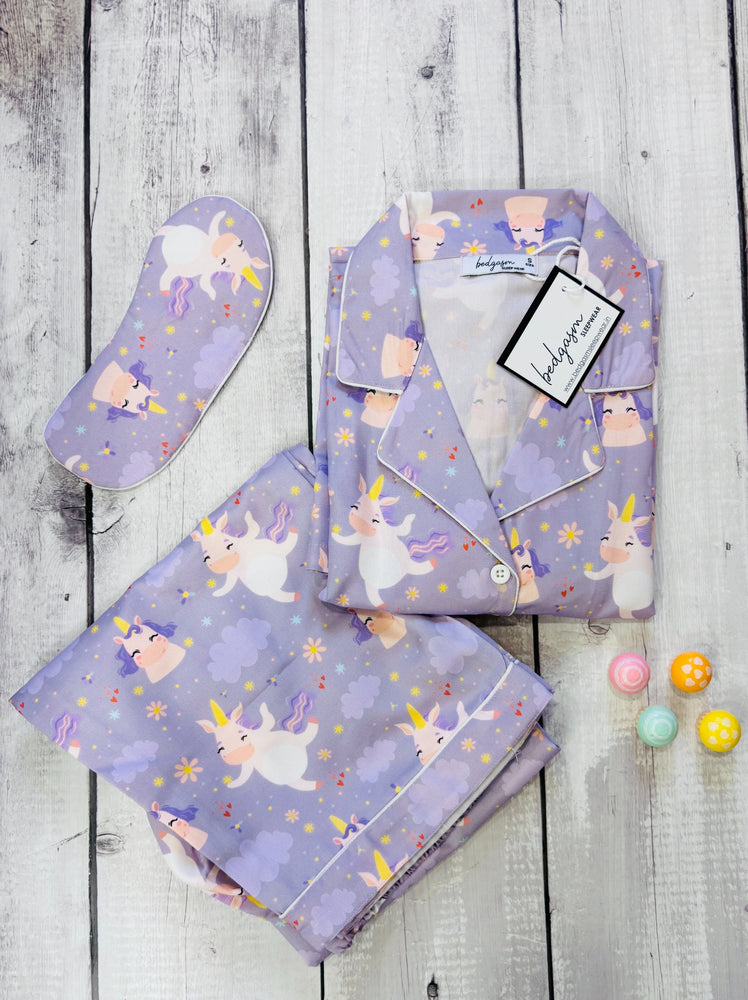 Load image into Gallery viewer, Dancing Unicorn Nightwear Set
