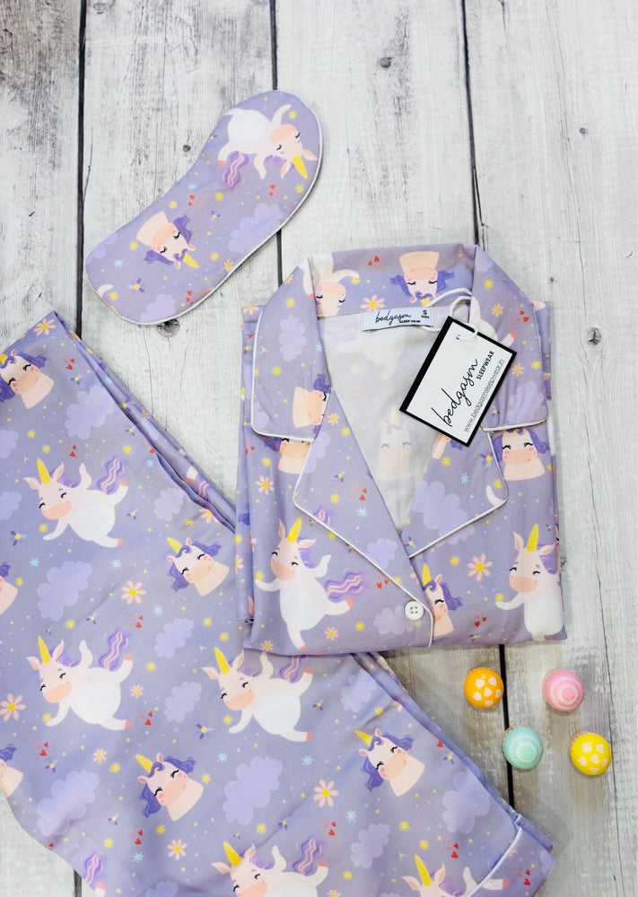 Load image into Gallery viewer, Dancing Unicorn Nightwear Set
