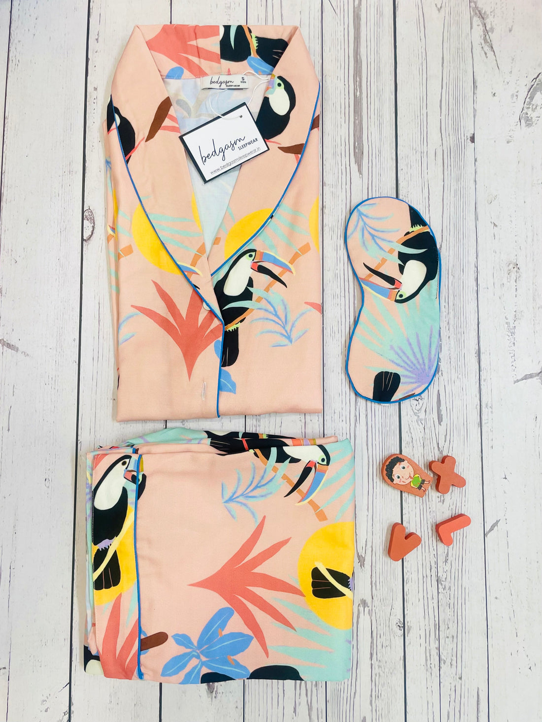 Hawaiian Breezes Nightwear Set