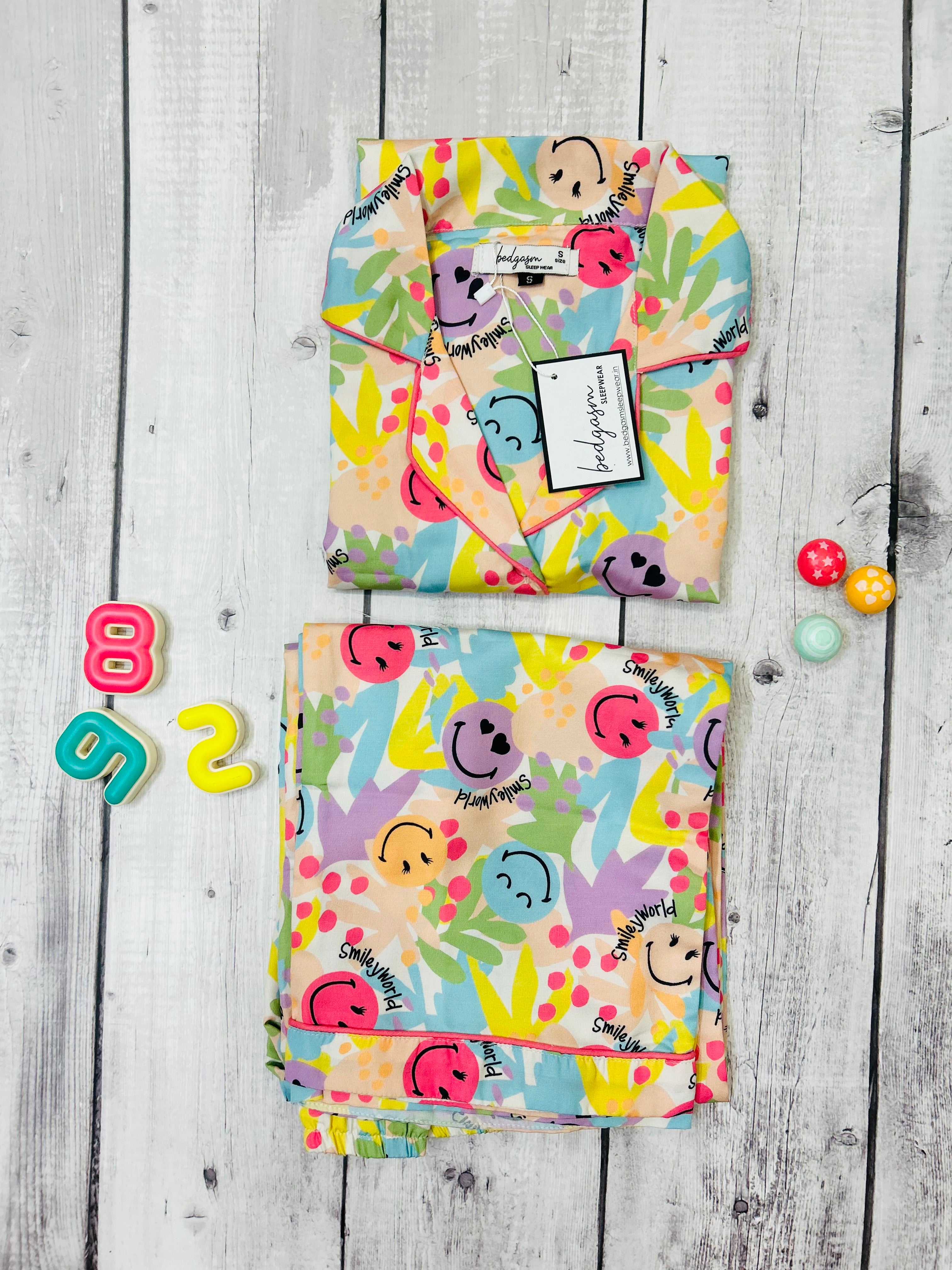 Smiley World Kids Nightwear Set