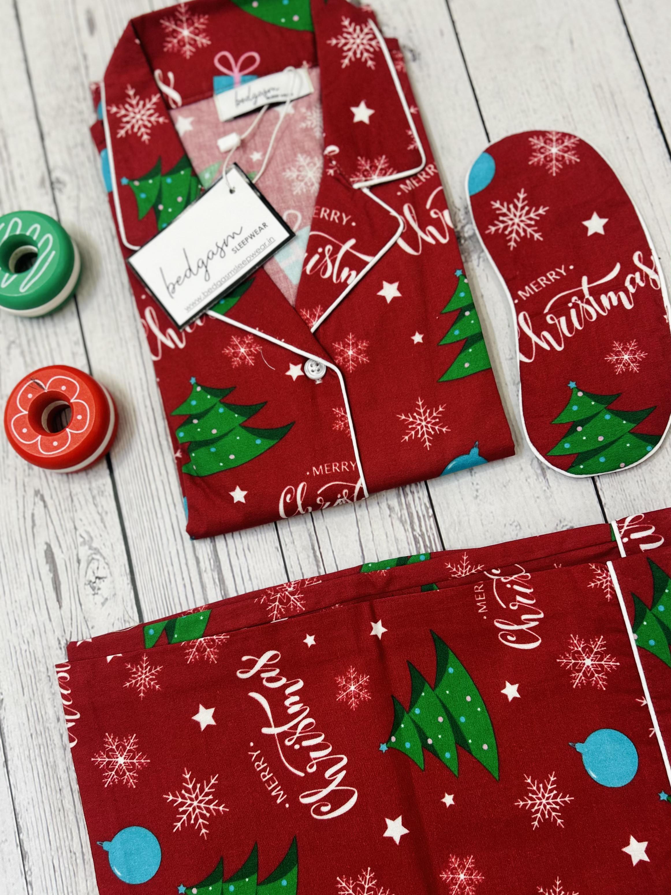 Merry Christmas Nightwear Set