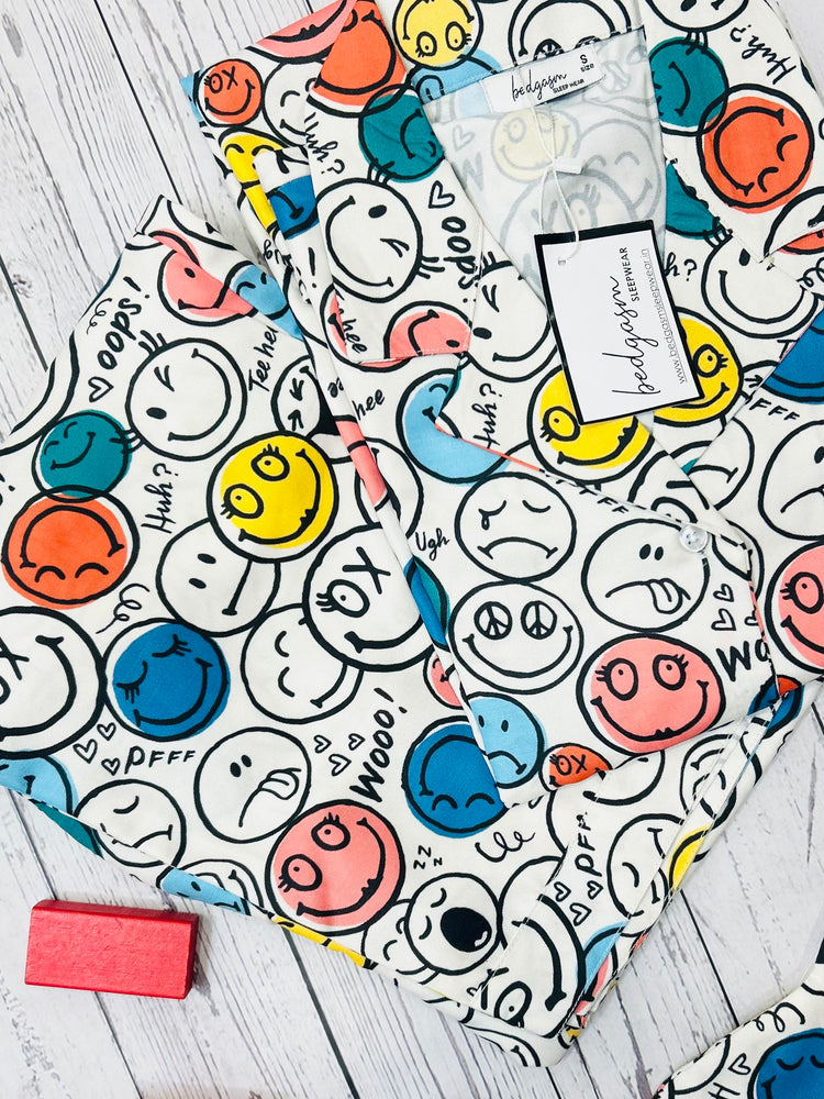 Load image into Gallery viewer, Emoji Men Nightwear Set
