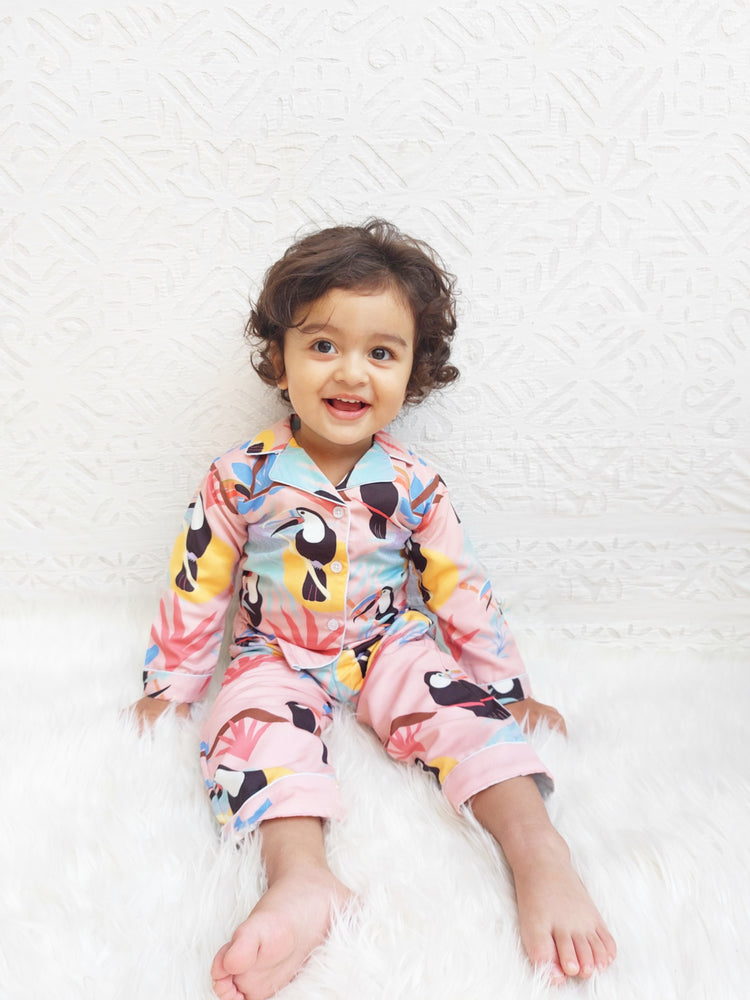 Load image into Gallery viewer, Hawaiian Breezes Kids Nightwear Set
