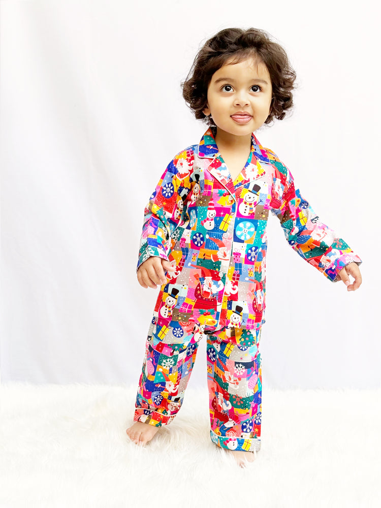 Load image into Gallery viewer, Jingle Bells - Pajama set Nightwear Set
