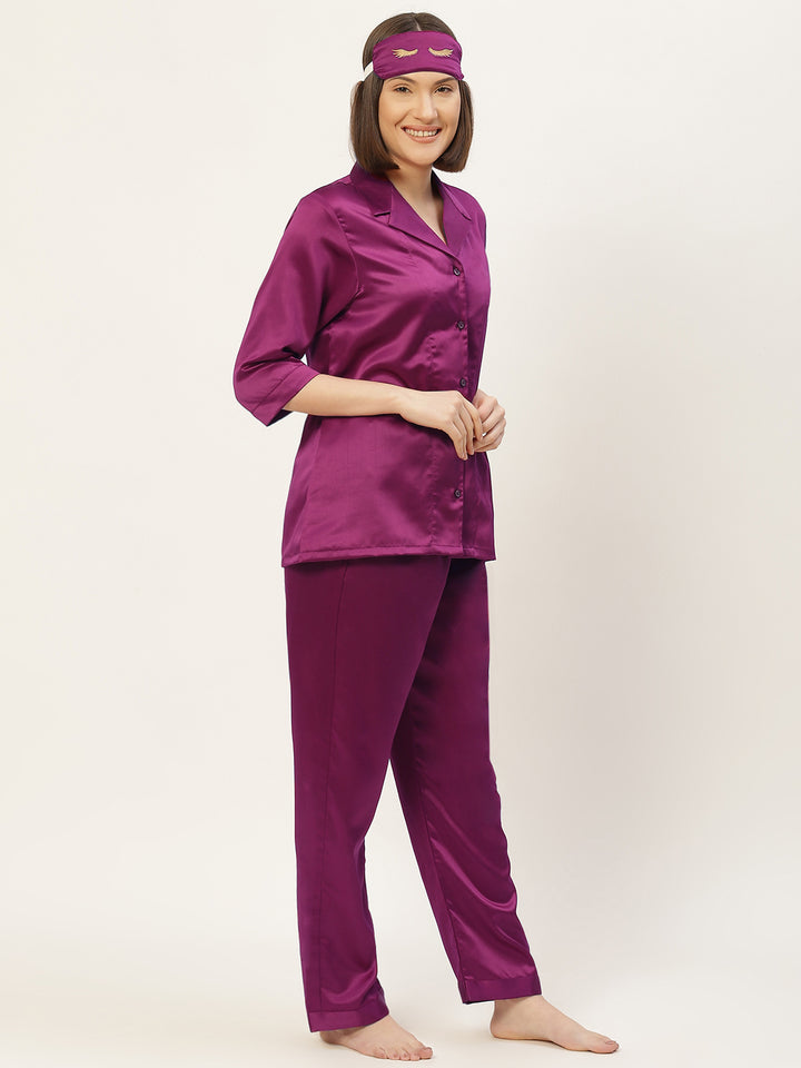 Eyelashes Nightwear Set