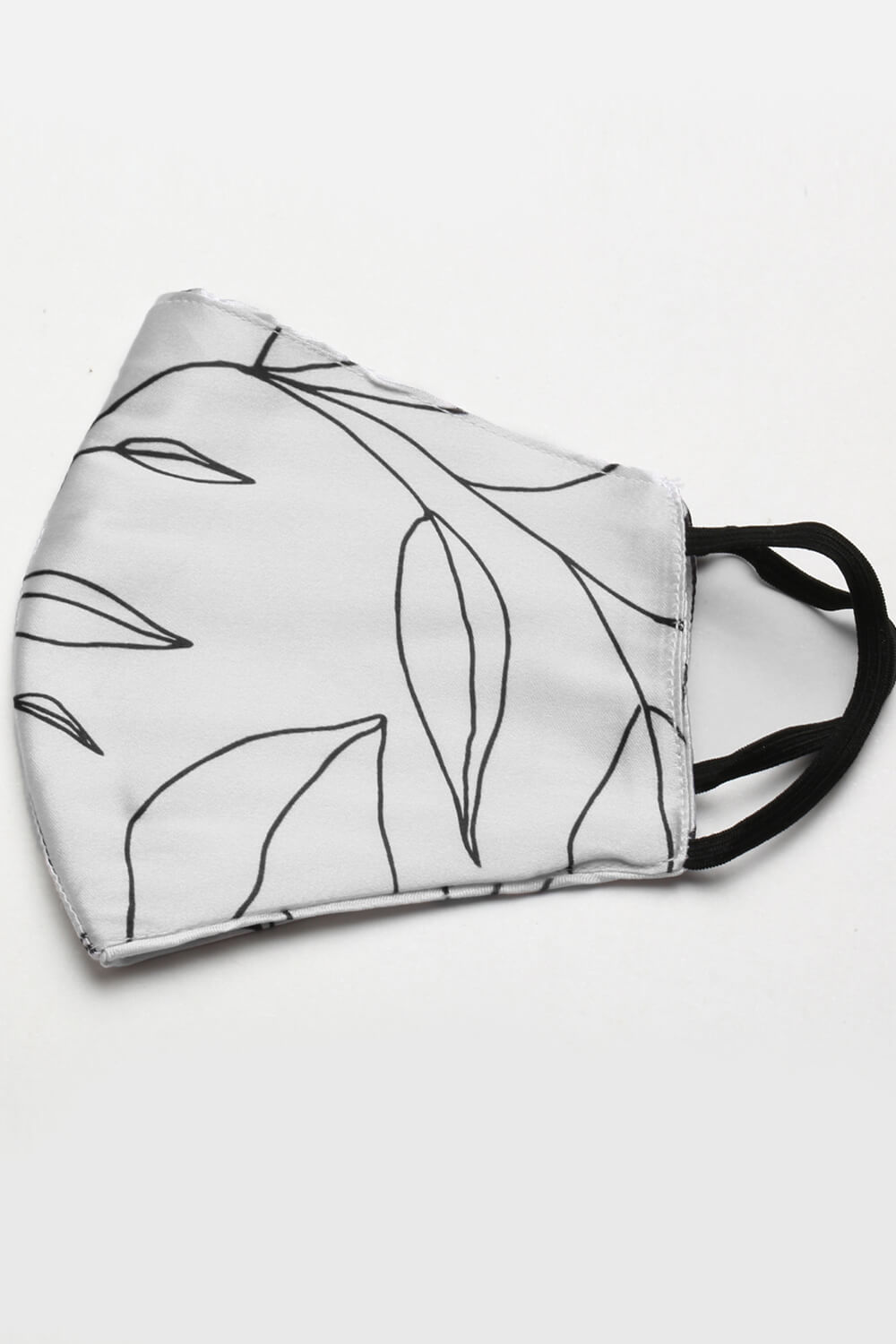 LEAVES MONOCHROME NIGHTWEAR SET