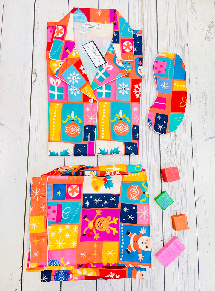 Santa Tell Me! Nightwear Set